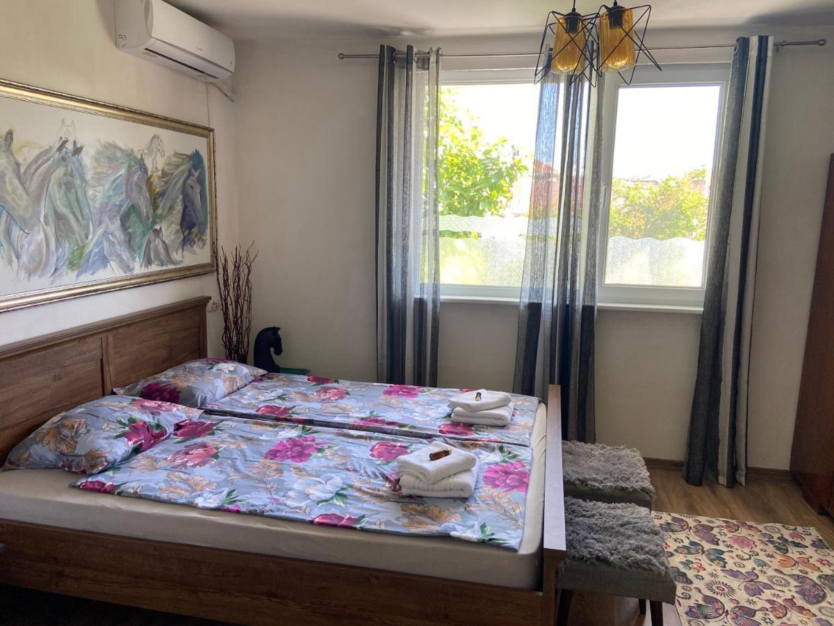 Guest House Hei Taka Szozopol Kültér fotó