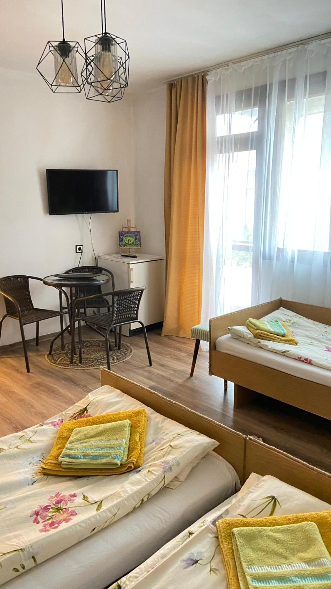 Guest House Hei Taka Szozopol Kültér fotó